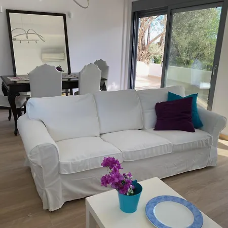 Alida Holiday home *