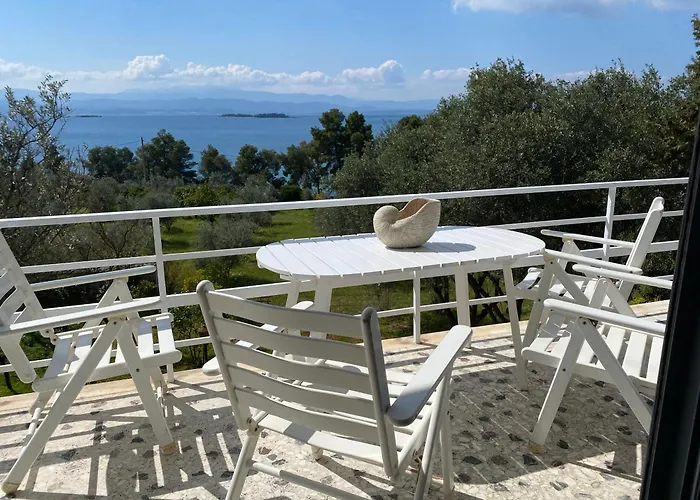 Alida Magoula (Evia)