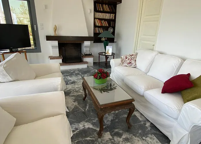 Alida Magoula (Evia)